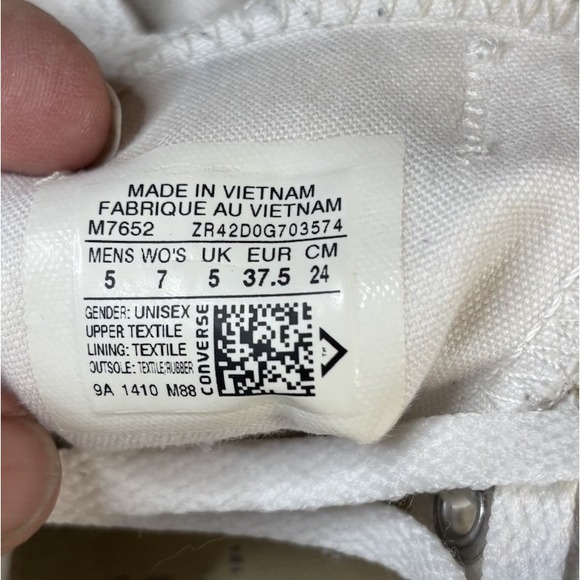 Converse All Star Classic White/Red UNISEX Women's Size 7, Men's  Size 5 - Picture 8 of 8